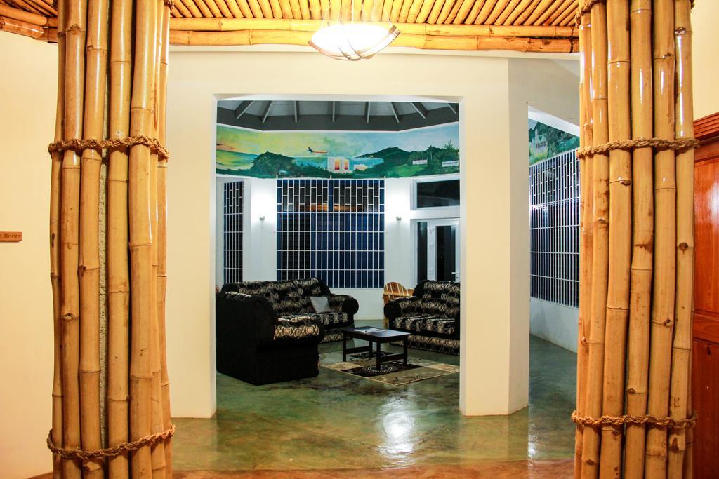 Sunshine Lodge: Your Home Away From Home Montego Bay Exterior foto