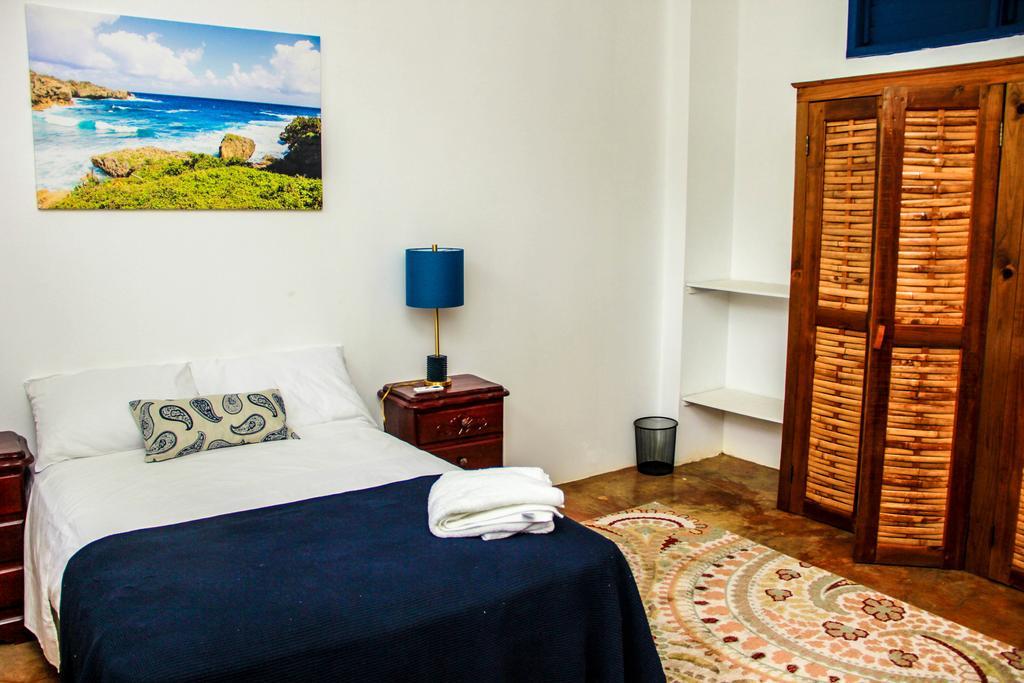Sunshine Lodge: Your Home Away From Home Montego Bay Exterior foto